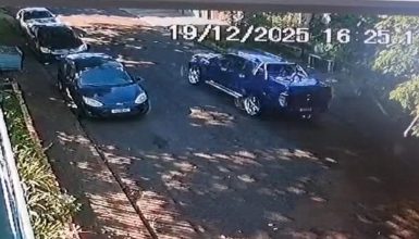 Câmera flagra fuga de Ford Ranger após atropelamento no Tarumã Imagem referente a Câmera flagra fuga de Ford Ranger após atropelamento no Tarumã