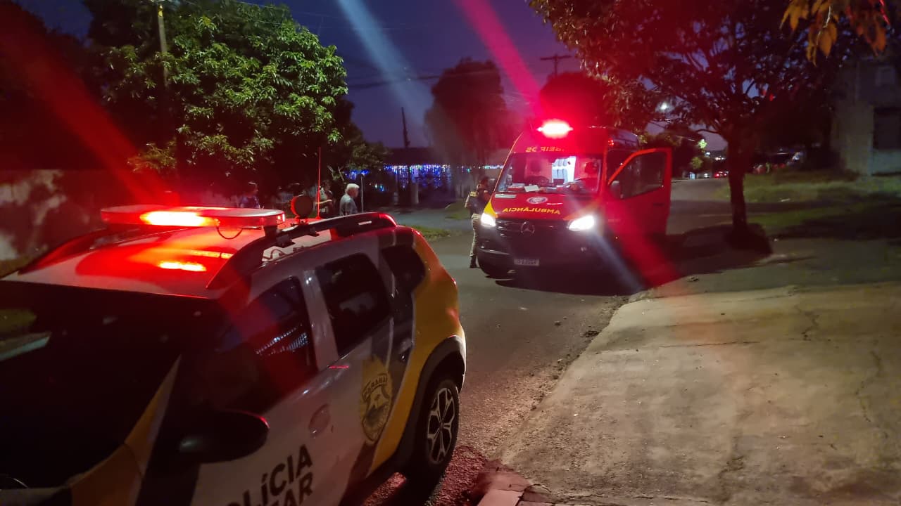 Colisão entre motos deixa três pessoas feridas no bairro Clarito
