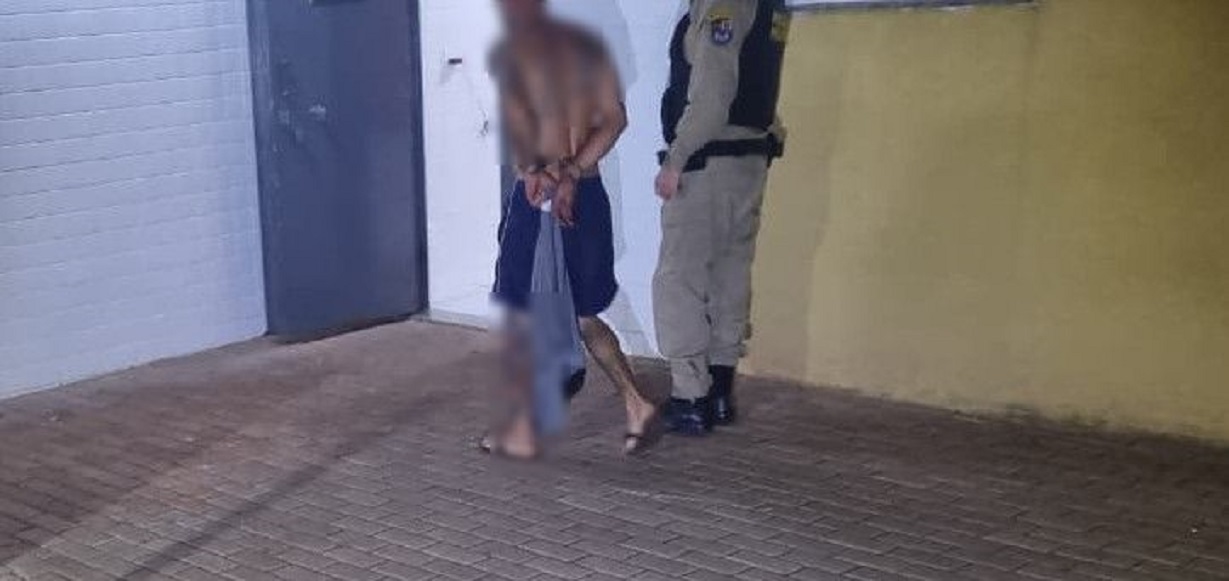 Briga de casal termina em mordidas e homem detido em Cascavel