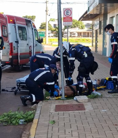 Imagem referente a Homem fica gravemente ferido após cair de prédio no bairro Universitário, em Cascavel