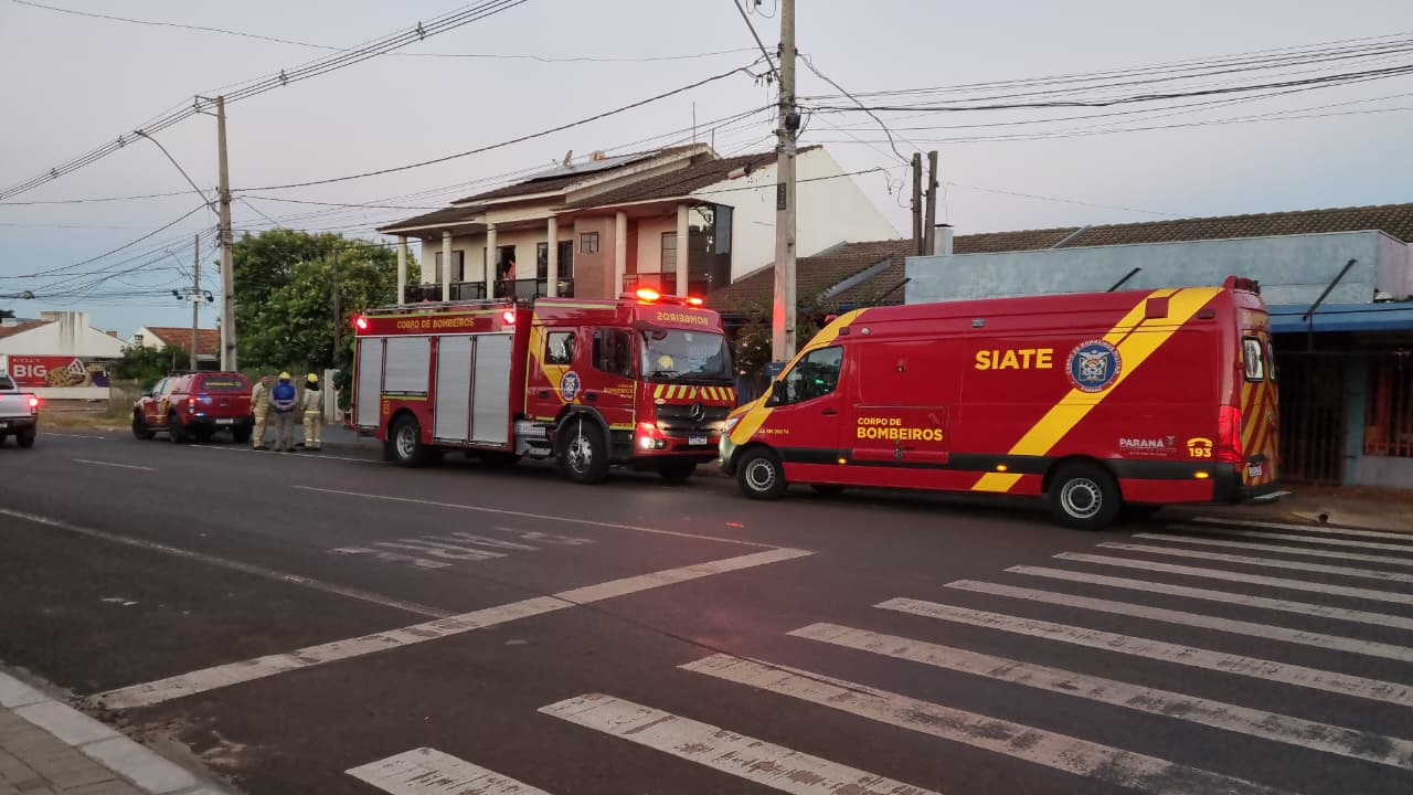 Grande aparato dos Bombeiros é mobilizado para atender adolescente no Santa Cruz Imagem referente a Grande aparato dos Bombeiros é mobilizado para atender adolescente no Santa Cruz