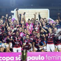 Imagem referente a Flamengo goleia Grêmio e conquista Copinha Feminina
