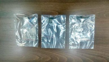 Jovem é preso por tráfico de drogas após tentativa de fuga no Centro de Cascavel Imagem referente a Jovem é preso por tráfico de drogas após tentativa de fuga no Centro de Cascavel