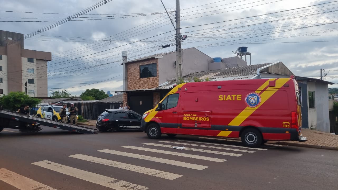 Motorista se envolve em acidente durante suposta tentativa de assalto no Bairro Santa Cruz