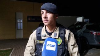 Tenente da PM fala sobre ação de moradores que amarraram ladrão durante a madrugada