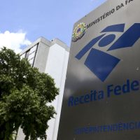 Arrecadação federal bate recorde de R$ 226,75 bilhões em novembro Imagem referente a Arrecadação federal bate recorde de R$ 226,75 bilhões em novembro