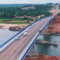 Ponte entre Tocantins e Maranhão que desabou há um ano é reinaugurada Imagem referente a Ponte entre Tocantins e Maranhão que desabou há um ano é reinaugurada