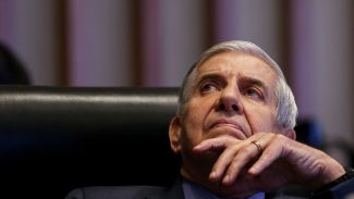 Moraes concede prisão domiciliar humanitária a Augusto Heleno