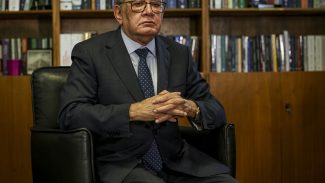 Mendes diz não ser contra código de conduta, mas defende debate no STF