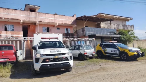 Discussão vira tragédia: morador é encontrado morto com facadas Imagem referente a Discussão vira tragédia: morador é encontrado morto com facadas