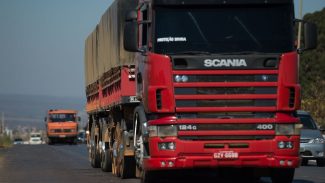 PRF reforça fiscalização em rodovias federais na Operação Natal