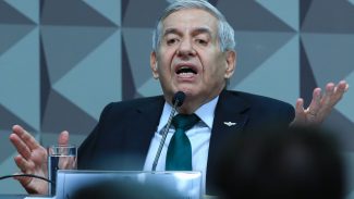 Heleno deixa Comando Militar para cumprir prisão domiciliar