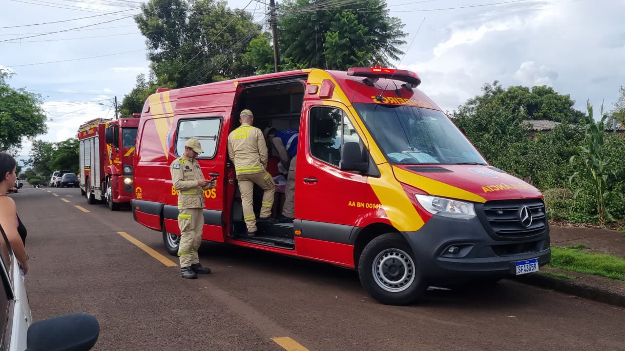 Idosa é atacada por pitbull no Bairro Cataratas, em Cascavel Idosa é atacada por pitbull no Bairro Cataratas, em Cascavel