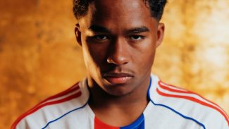 Lyon anuncia contratação por empréstimo do atacante Endrick