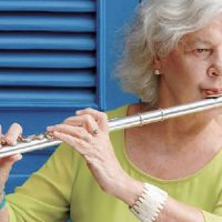 Imagem referente a Mestra do choro, flautista francesa Odette Dias morre aos 96 no Rio