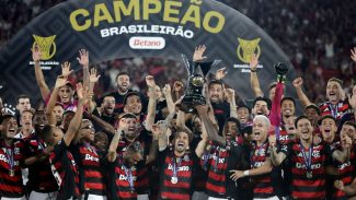 Ranking da CBF: Flamengo segue líder e Corinthians sobe para segundo Ranking da CBF: Flamengo segue líder e Corinthians sobe para segundo