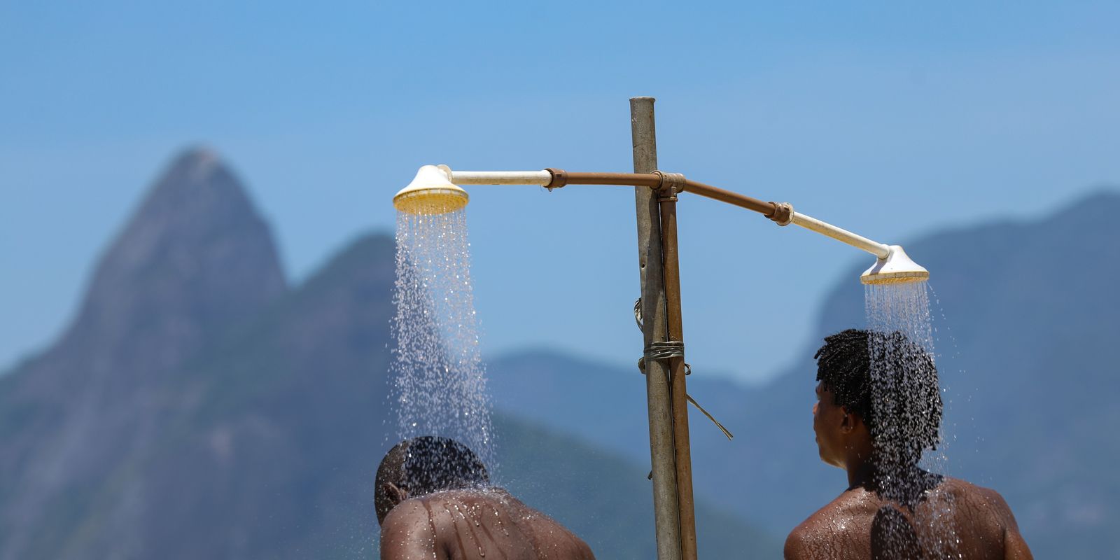 Bloqueio atmosférico causa alerta de calor em oito estados Bloqueio atmosférico causa alerta de calor em oito estados