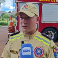 Imagem referente a Bombeiros revertem parada cardiorrespiratória de adolescente após afogamento em cachoeira, diz oficial