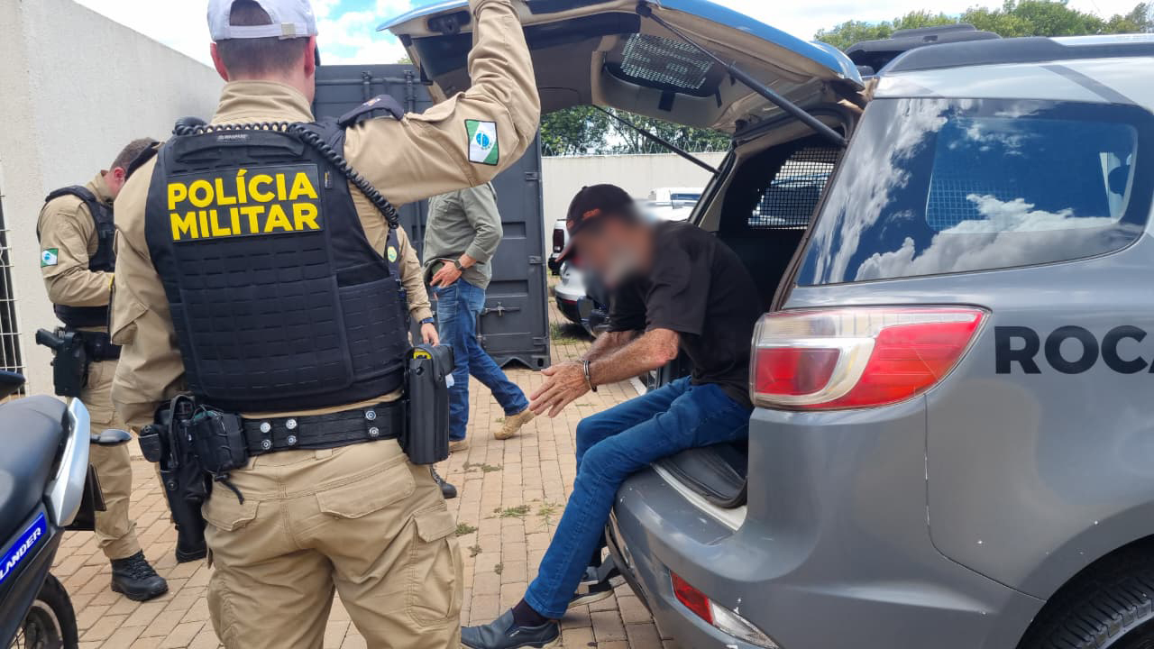 Imagem referente a Homem de 75 anos é preso após tentar levar criança de 5 anos pela mão no Centro de Cascavel