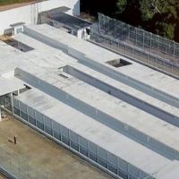 Imagem referente a Após fuga, autoridades procuram 12 detentos de prisão em Maués (AM)