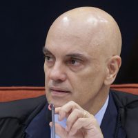 Imagem referente a Moraes determina a prisão de réus da trama golpista