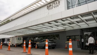 Bolsonaro passa por cirurgia após crise de soluço