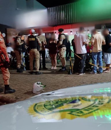 Polícia Militar atende denúncia de perturbação do sossego em Cascavel Imagem referente a Polícia Militar atende denúncia de perturbação do sossego em Cascavel