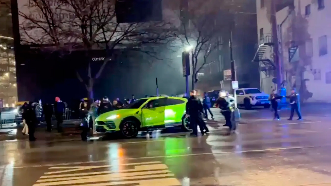 Tiroteio após o Natal deixa um morto e três feridos em Chicago