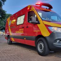 Queda de bicicleta deixa homem de 33 anos ferido no centro de Cascavel Imagem referente a Queda de bicicleta deixa homem de 33 anos ferido no centro de Cascavel