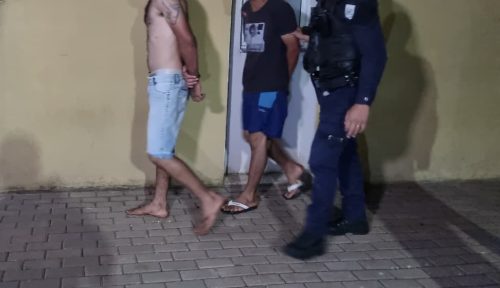 Guarda Municipal detém dois suspeitos após ameaças contra mulher em Cascavel Imagem referente a Guarda Municipal detém dois suspeitos após ameaças contra mulher em Cascavel