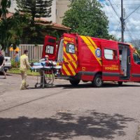 Imagem referente a Motociclista fica ferido após colisão com Toro na Rua Curitiba