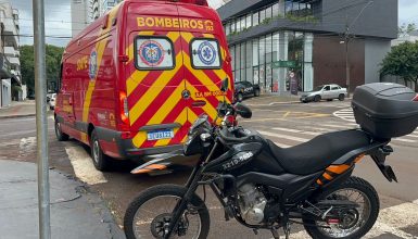 Imagem referente a Queda de moto resulta em homem ferido no Centro de Cascavel