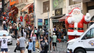 Taxa de desemprego chega a 5,2%, a menor desde 2012 Taxa de desemprego chega a 5,2%, a menor desde 2012