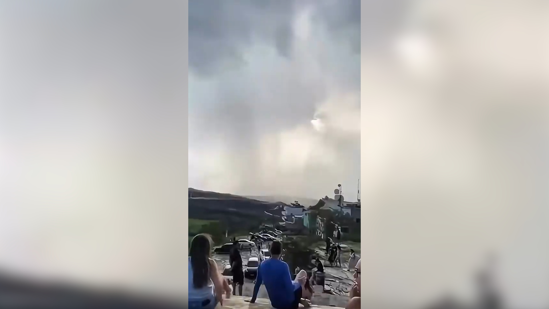 Vídeo: Turista morre após ser atingida por raio em São Thomé das Letras