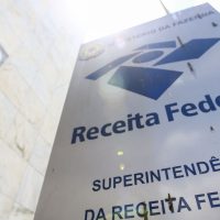 Receita paga lote residual de restituição do IRPF de dezembro de 2025 Imagem referente a Receita paga lote residual de restituição do IRPF de dezembro de 2025