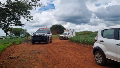 Imagem referente a Após dias sem conseguir falar com irmão, homem vai até comunidade rural e encontra parente morto