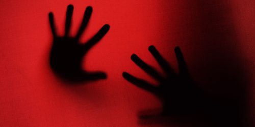 Mais de 71 mil mulheres foram vítimas de violência no RJ em 2025 Imagem referente a Mais de 71 mil mulheres foram vítimas de violência no RJ em 2025