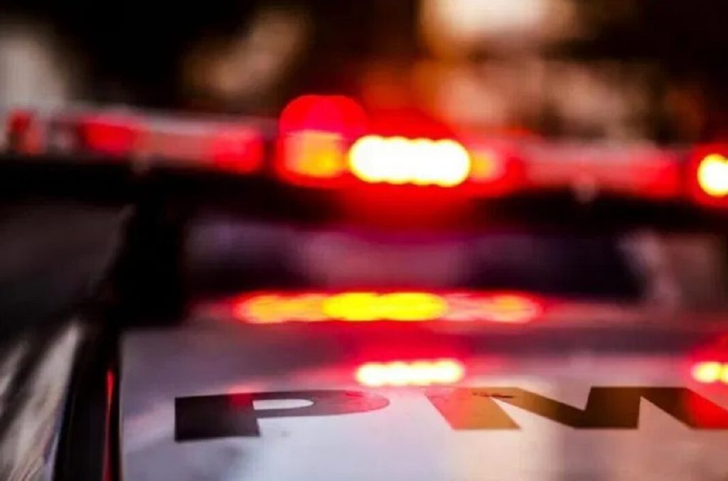 Funcionário de autopeças é alvo de roubo durante entrega e Polícia Militar realiza buscas por suspeitos