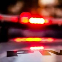 Menino de 10 anos é encontrado sozinho em casa e mãe é encaminhada à delegacia em Umuarama Imagem referente a Menino de 10 anos é encontrado sozinho em casa e mãe é encaminhada à delegacia em Umuarama