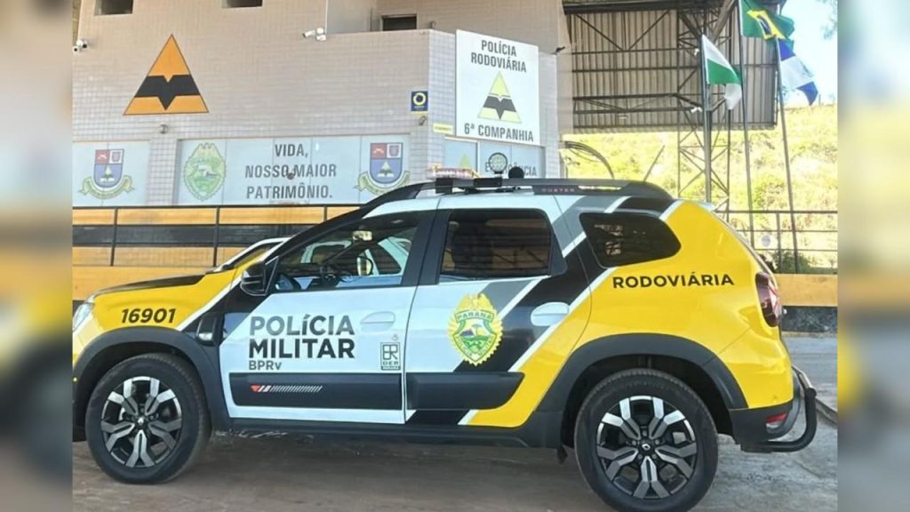 Homem é detido por importunação sexual contra adolescente em ônibus de linha no Paraná Homem é detido por importunação sexual contra adolescente em ônibus de linha no Paraná