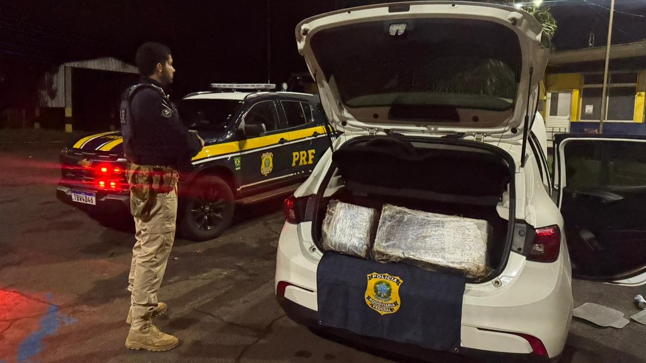 Polícia Rodoviária Federal apreende 203 quilos de maconha em Santa Terezinha de Itaipu