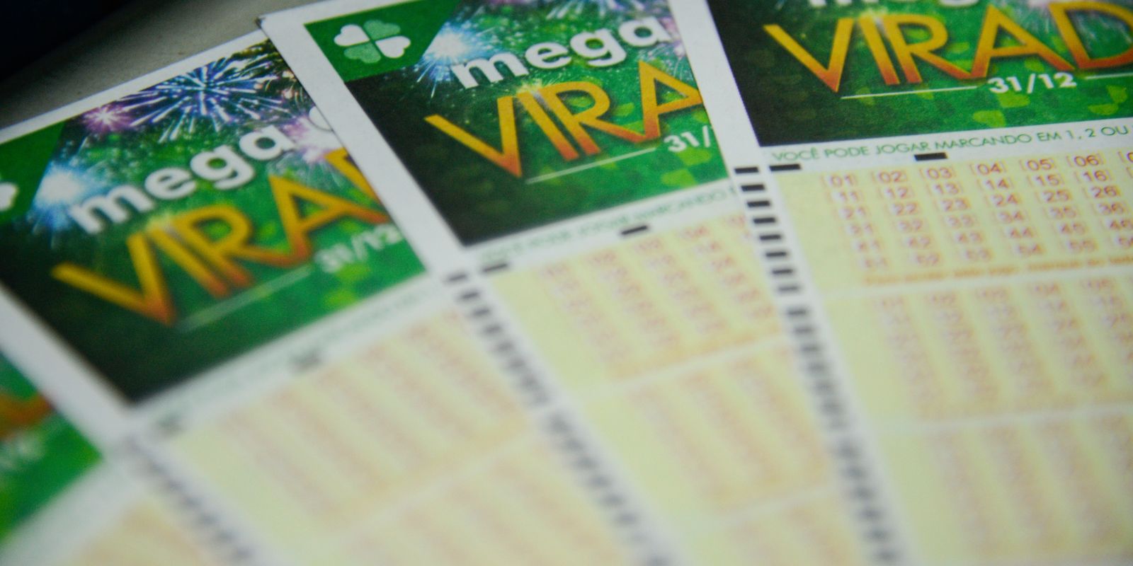 Caixa sorteia em instantes as seis dezenas da Mega da Virada Caixa sorteia em instantes as seis dezenas da Mega da Virada