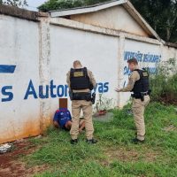 Homem é morto, decapitado, e suspeito é preso pela Polícia Militar em Cascavel Imagem referente a Homem é morto, decapitado, e suspeito é preso pela Polícia Militar em Cascavel