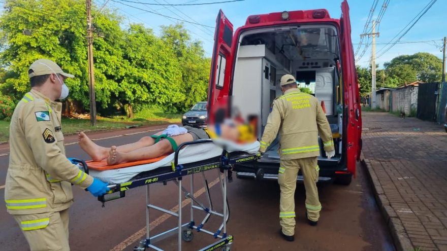 Ao pular mureta, jovem fica ferido na Avenida Piquiri