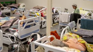 Saúde lança versão atualizada da Caderneta da Pessoa Idosa