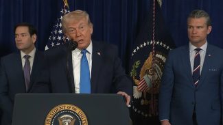 Trump diz que EUA vão comandar a Venezuela até transição “segura e justa”