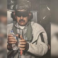 Imagem referente a Trump publica suposta foto de Maduro em navio após captura