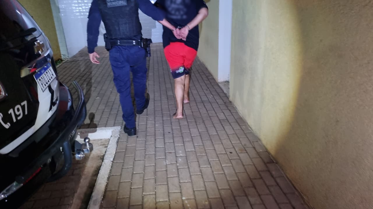 GM detém homem por violência doméstica contra a ex-mulher no Bairro Cascavel Velho