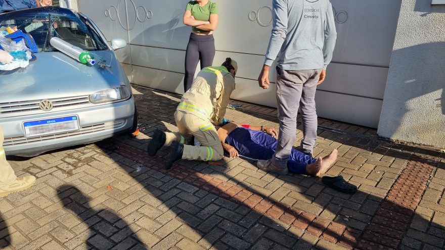Vítima entra em parada cardiorrespiratória após grave acidente no Centro de Cascavel
