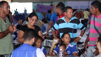 Venezuelanos que vivem no Brasil veem com tristeza crise em seu país